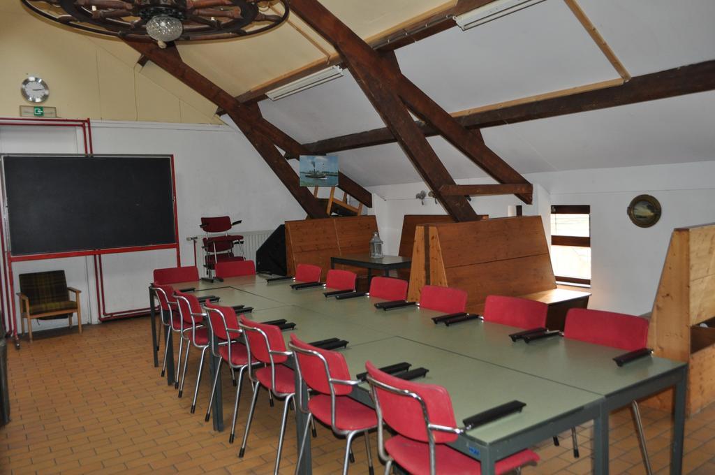 Sailcenter Limburg Hostel Kinrooi Luaran gambar