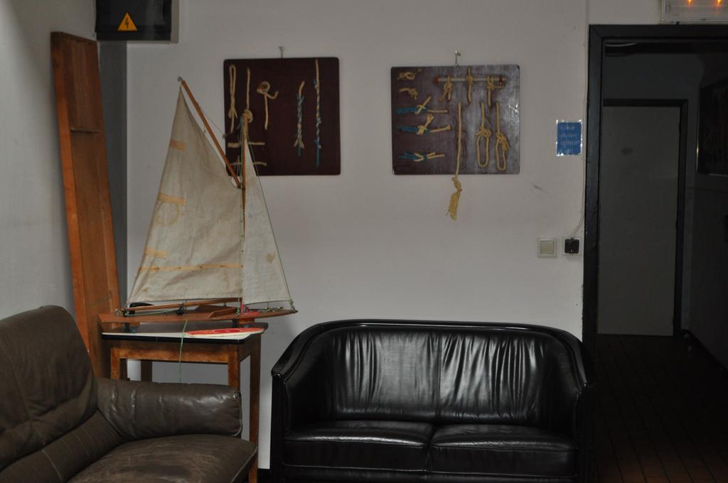 Sailcenter Limburg Hostel Kinrooi Luaran gambar